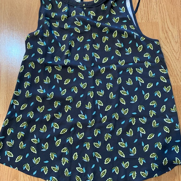 Loft top - Picture 3 of 3